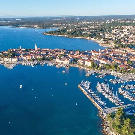 Complex Iris 3* Porec