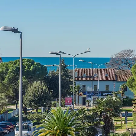 Pensjonat Complex Iris Poreč