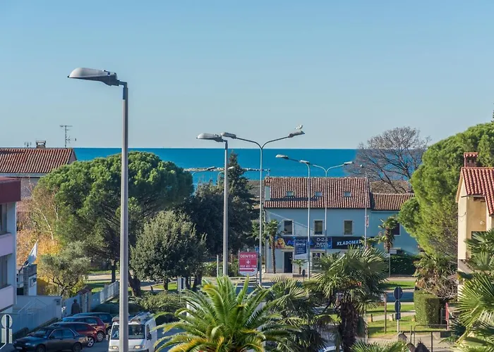 Guest house Complex Iris Porec