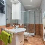 Guest house Complex Iris 3*